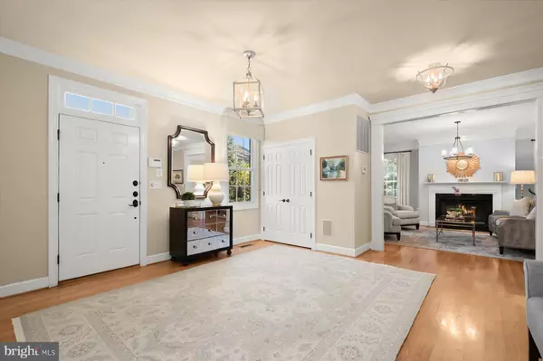 Potomac, MD 20854,7828 STABLE WAY