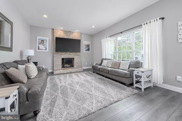 Sicklerville, NJ 08081,15 PATRIOT CT