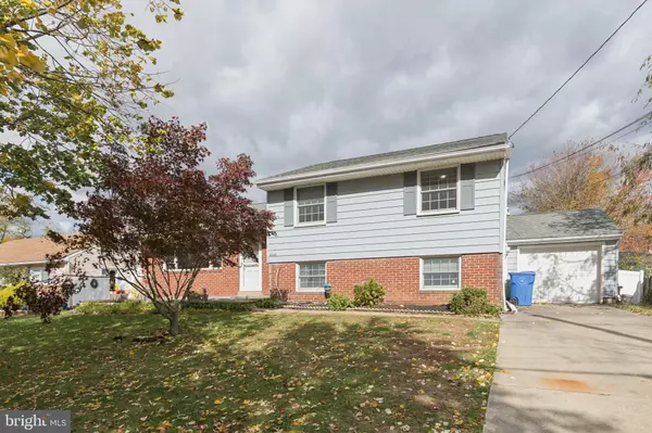 Cherry Hill, NJ 08034,407 YORKSHIRE RD