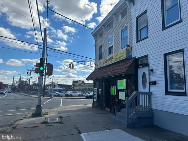 Trenton, NJ 08618,169 PENNINGTON AVE