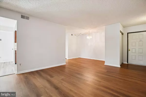 Silver Spring, MD 20906,15201 ELKRIDGE WAY #93-2J