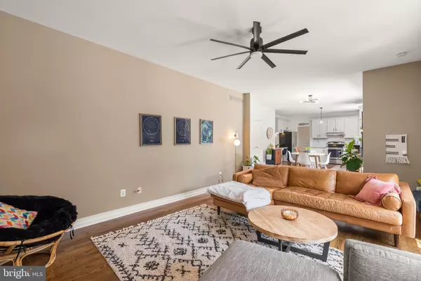 Mount Airy, MD 21771,4041 LOMAR