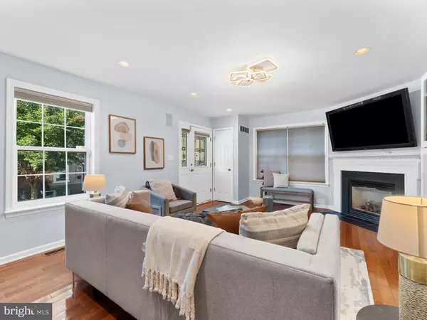 Philadelphia, PA 19128,4305 TERRACE ST