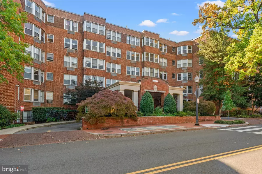 2500 Q ST NW #330, Washington, DC 20007