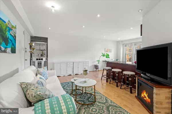 Washington, DC 20007,2500 Q ST NW #330