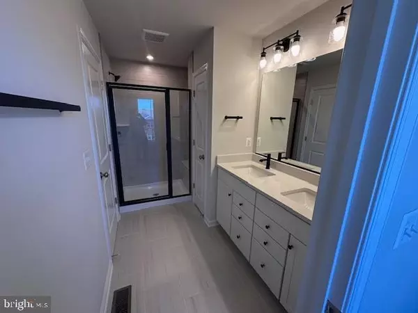 Spotsylvania, VA 22551,8826 SELBY CT