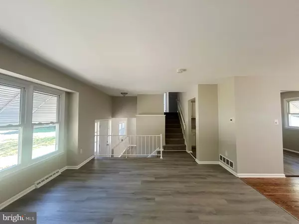 Williamstown, NJ 08094,741 N TUCKAHOE RD