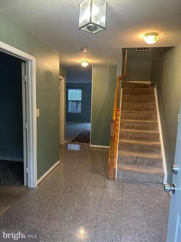 Sterling, VA 20166,22909 BENSON TER