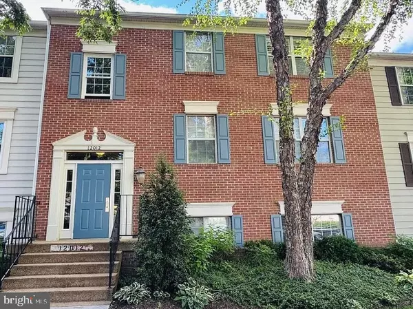 Fairfax, VA 22033,12012 GOLF RIDGE CT #102