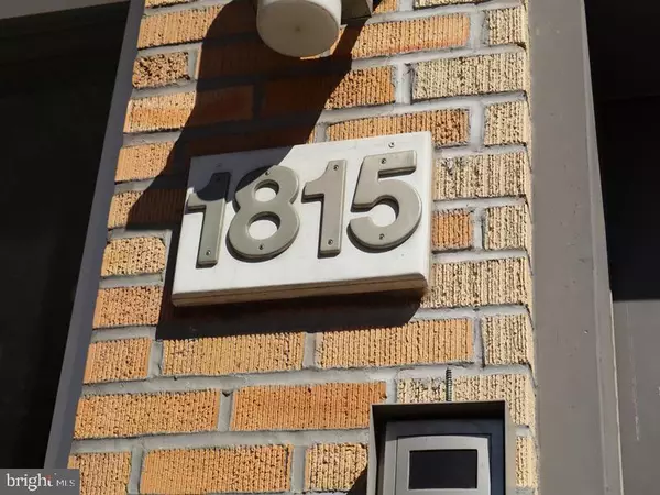 Philadelphia, PA 19146,1815-00 BAINBRIDGE ST #2