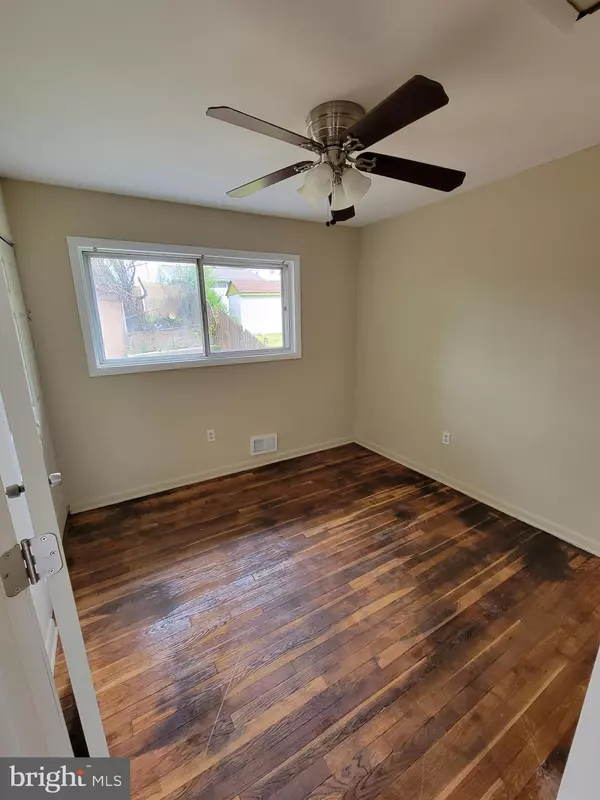 Capitol Heights, MD 20743,6706 BLACKLOG ST