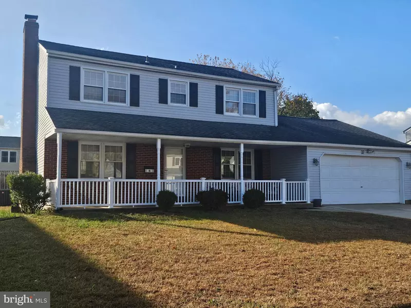 32 LESLEY LN, New Castle, DE 19720