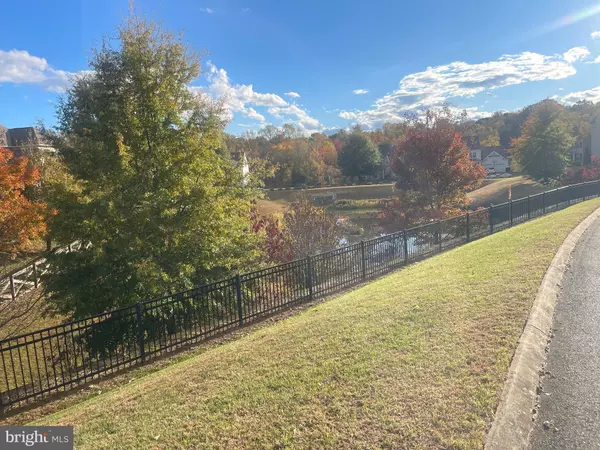 Woodbridge, VA 22193,15409 PAPILLON PL