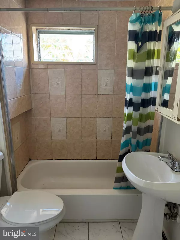 Philadelphia, PA 19146,1428 S 20TH ST