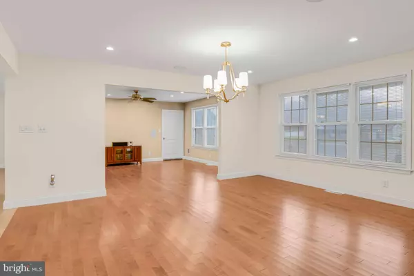 Chalfont, PA 18914,1608 COUNTY LINE RD