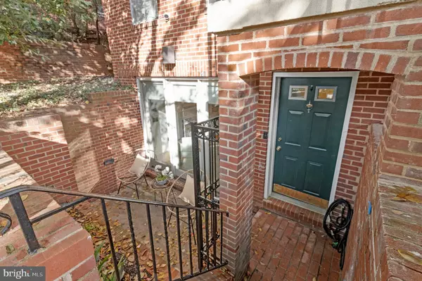 Washington, DC 20009,2413 20TH ST NW #1