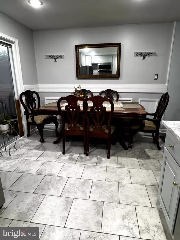 Woodbridge, VA 22193,13002 KIMBROUGH LN