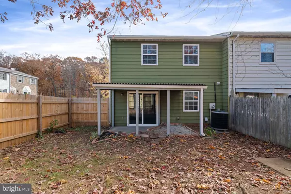 Fredericksburg, VA 22405,623 OLDE FORGE DR