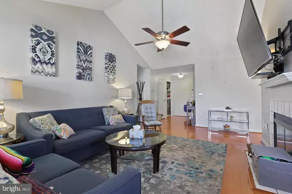 5960 MILLRACE CT #B301, Columbia, MD 21045