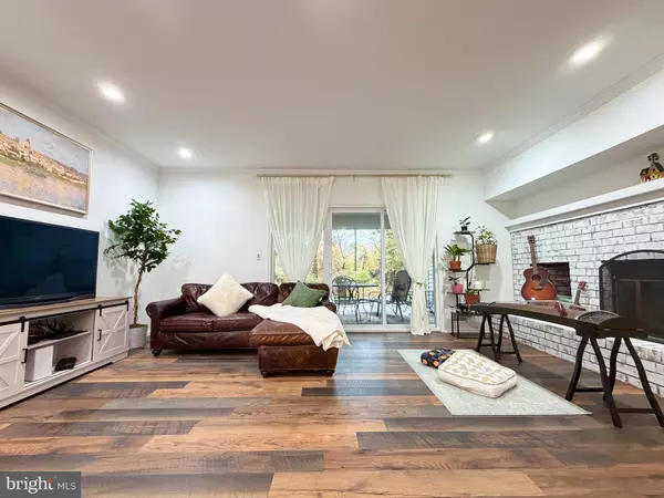 Lawrence Township, NJ 08648,21 JASMINE CT