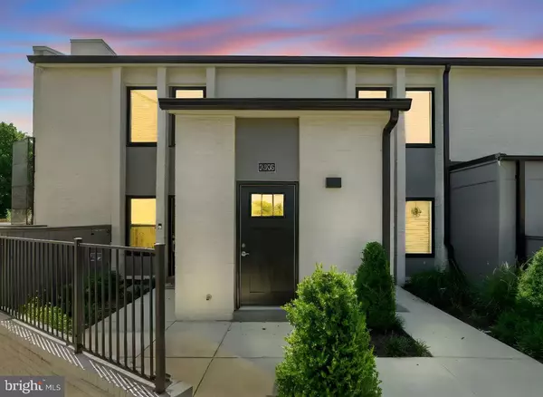 Montgomery Village, MD 20886,19510 VILLAGE WALK #2-205