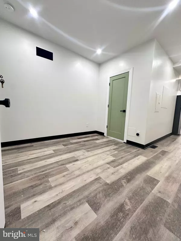 Philadelphia, PA 19133,2539 N MARSHALL ST