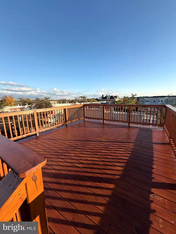 Baltimore, MD 21213,2245 E PRESTON ST