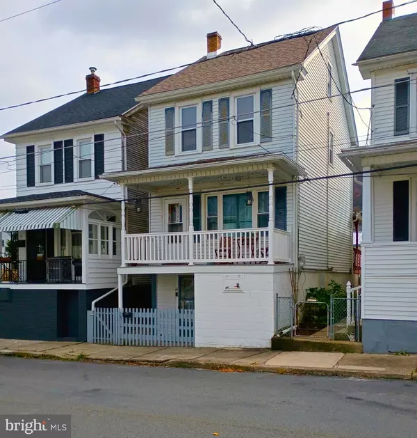 Nesquehoning, PA 18240,61 W RHUME ST