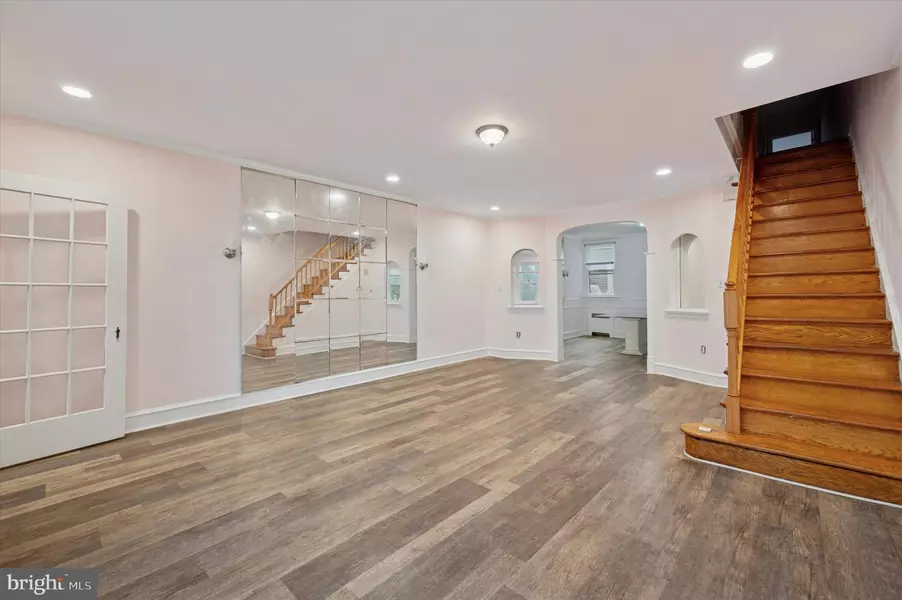 6228 OLD YORK RD, Philadelphia, PA 19141