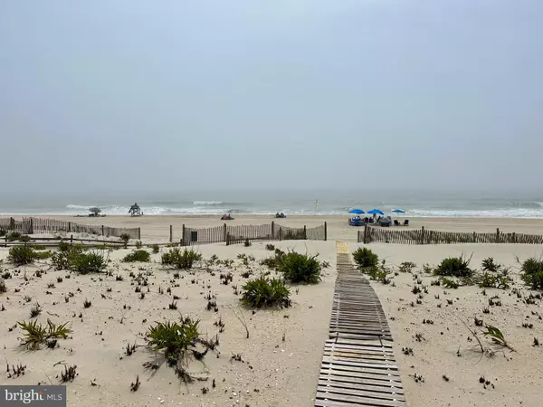 Surf City, NJ 08008,2313 N OCEAN AVE