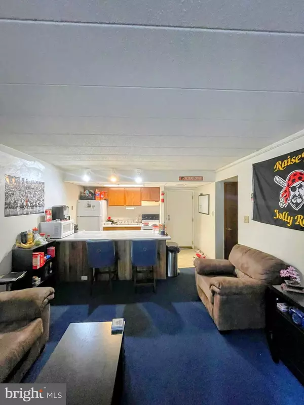 State College, PA 16801,616 E EAST COLLEGE AVENUE #107