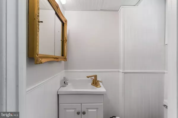 Hamilton, NJ 08690,86 MARK TWAIN DR