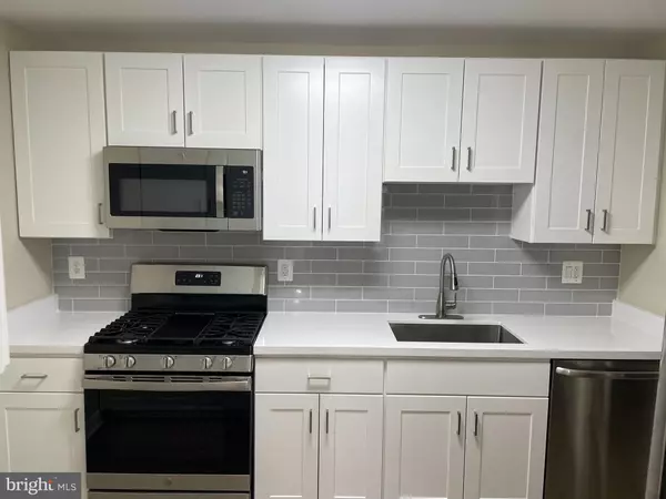 Laurel, MD 20723,9220 BRIDLE PATH LN #E