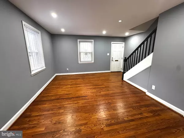 Washington, DC 20020,3943 PENNSYLVANIA AVE SE #B