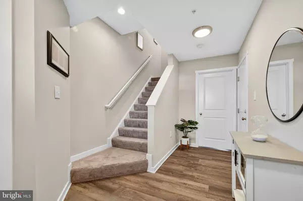 Martinsburg, WV 25403,71 CARNES WAY