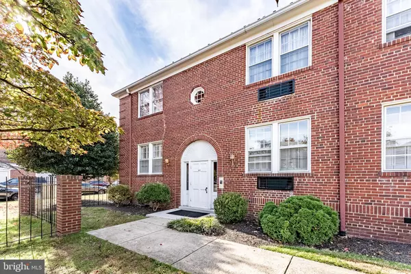 Alexandria, VA 22314,715 S WASHINGTON ST #A-16