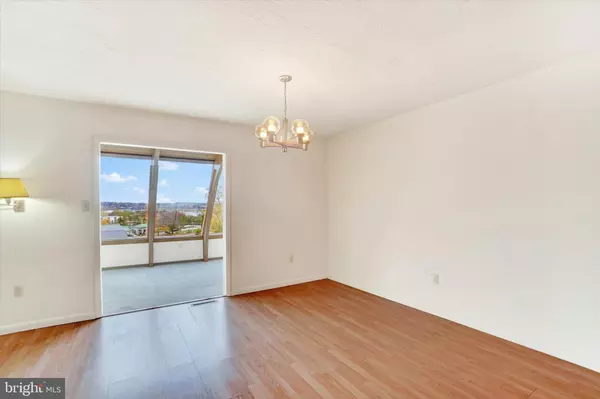 York, PA 17406,34 JEAN LO WAY