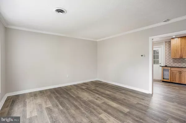 York, PA 17404,1232 CONTINENTAL RD