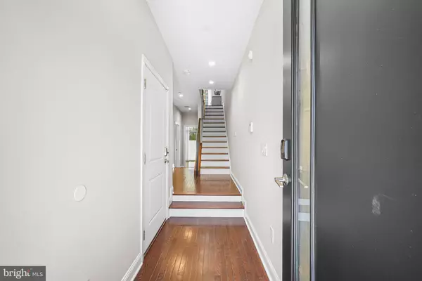 Philadelphia, PA 19146,2306 ALTER ST