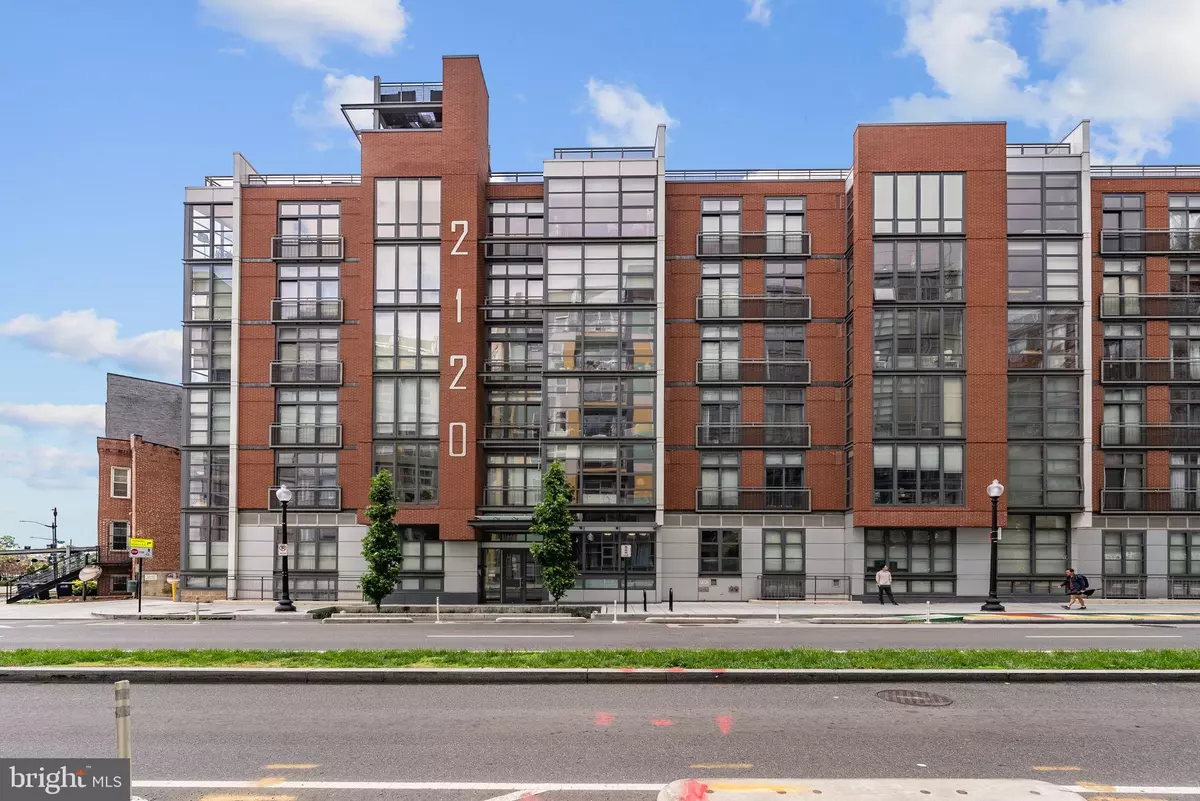 Washington, DC 20001,2120 VERMONT AVE NW #411