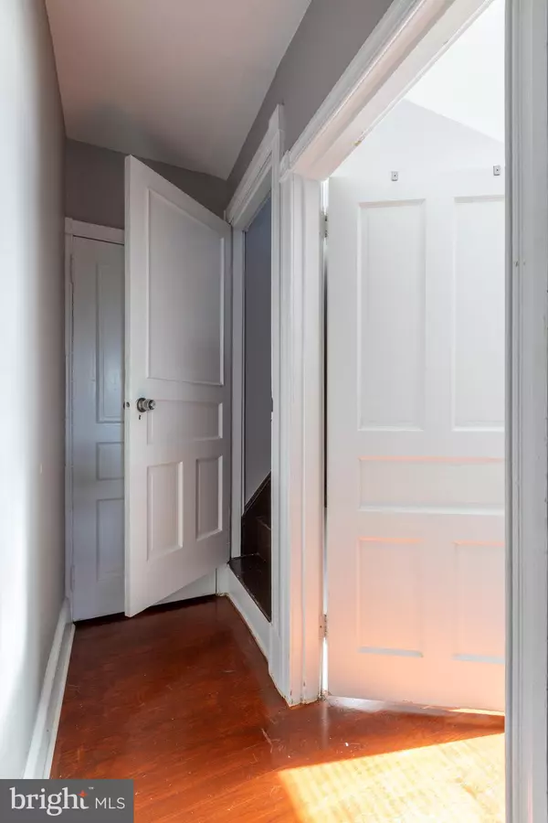 Philadelphia, PA 19128,4360 PECHIN ST