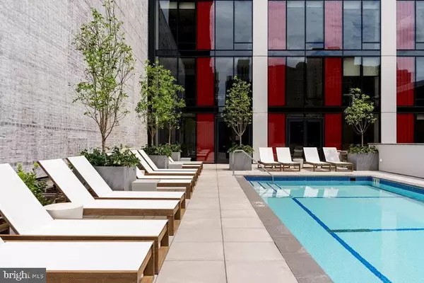 Philadelphia, PA 19107,210 S 12TH ST #0B-1-24P