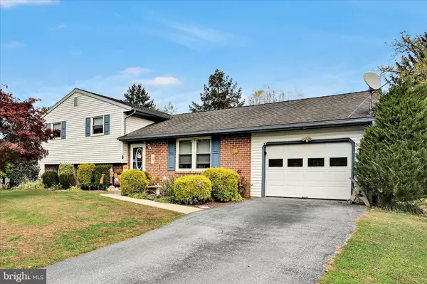 Elizabethtown, PA 17022,137 CLIFF LN