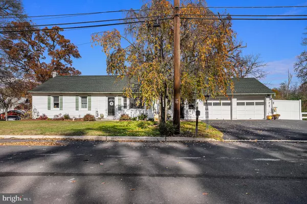 Green Lane, PA 18054,501 WALNUT ST