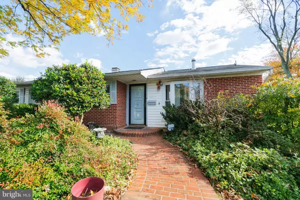 Alexandria, VA 22310,4817 UPLAND DR