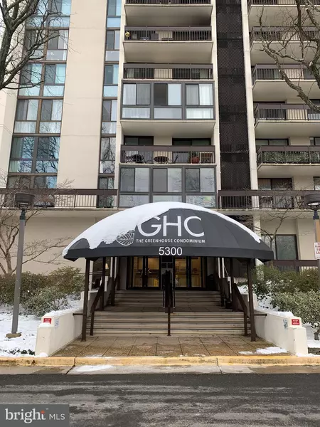 5300 HOLMES RUN PKWY #1209, Alexandria, VA 22304