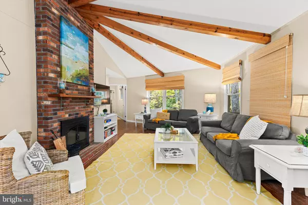 Bethany Beach, DE 19930,606 SPRING LAKE CT