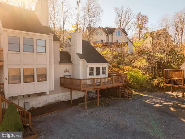 Oakland, MD 21550,157 JEFFREY LN #21C