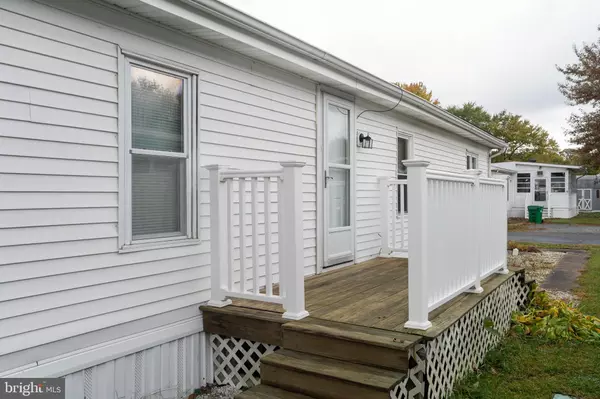 Lewes, DE 19958,31588 OAK CT