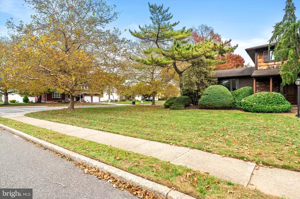 Hamilton, NJ 08690,87 LIMEWOOD DR